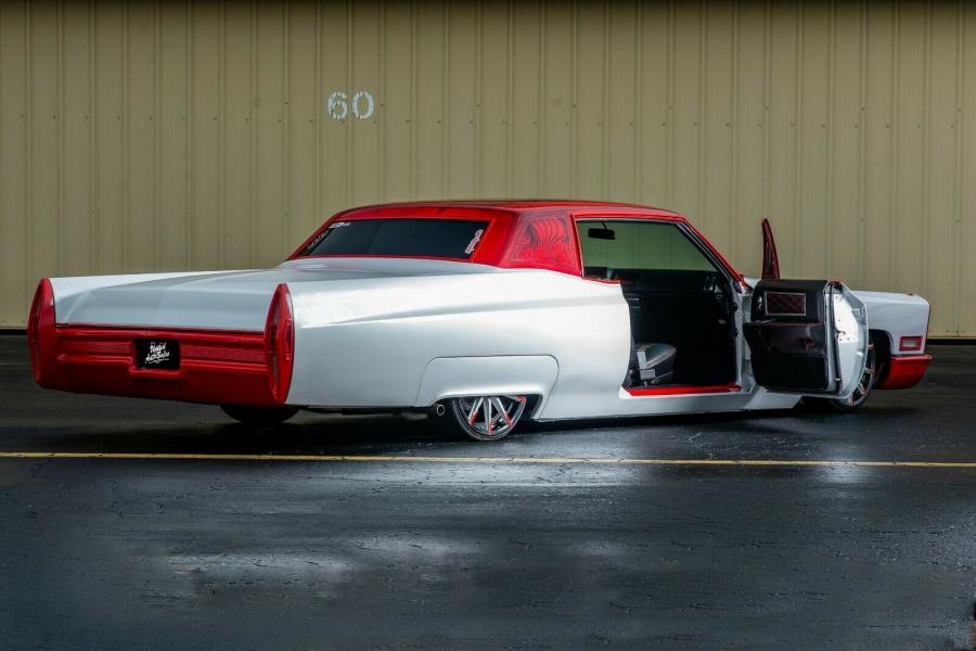  Cadillac DeVille Coupe SEMA Show Car 2016 года  (фото 7 из 23)